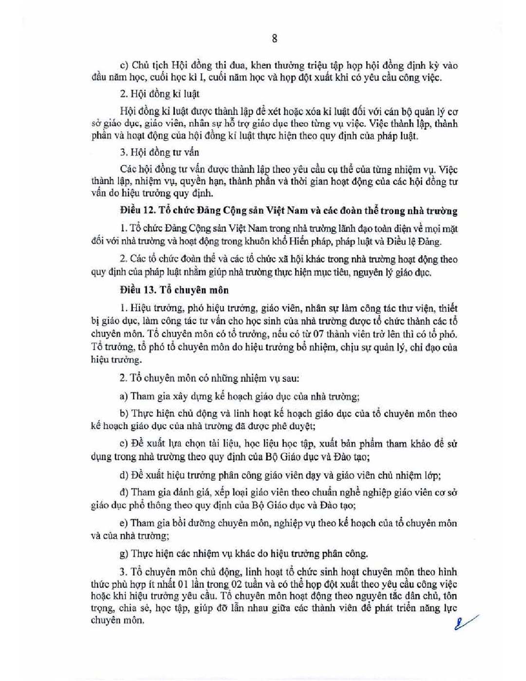 thong tu ban hanh dieu le truong 10