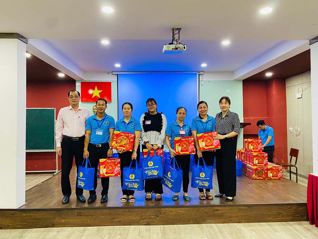 cong doan cham lo tet 2025 9