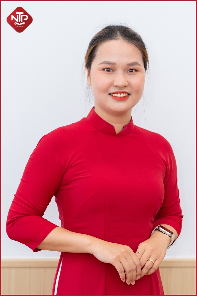Cô Vũ Thị Hồng Duyên
