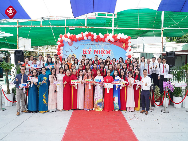 Lễ kỷ niệm 43 năm ngày nhà giáo Việt Nam (20/11/1982 – 20/11/2025)