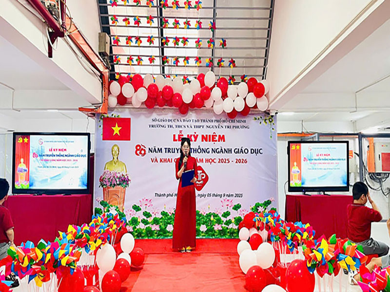 Lễ kỷ niệm 80 năm truyền thống ngành giáo dục và khai giảng năm học 2025-2026