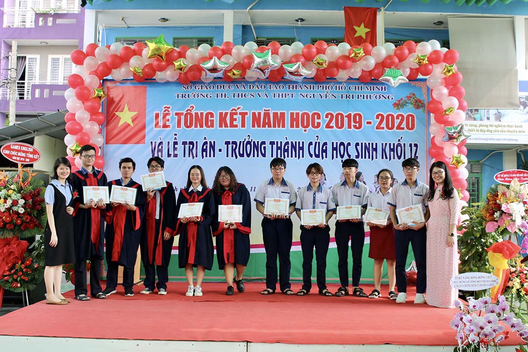 le tong ket nam hoc 2019 2020 10