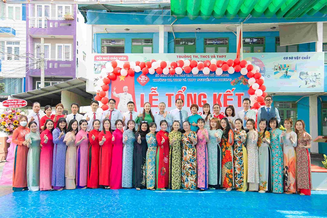 le tong ket nam hoc 2021 2022 1