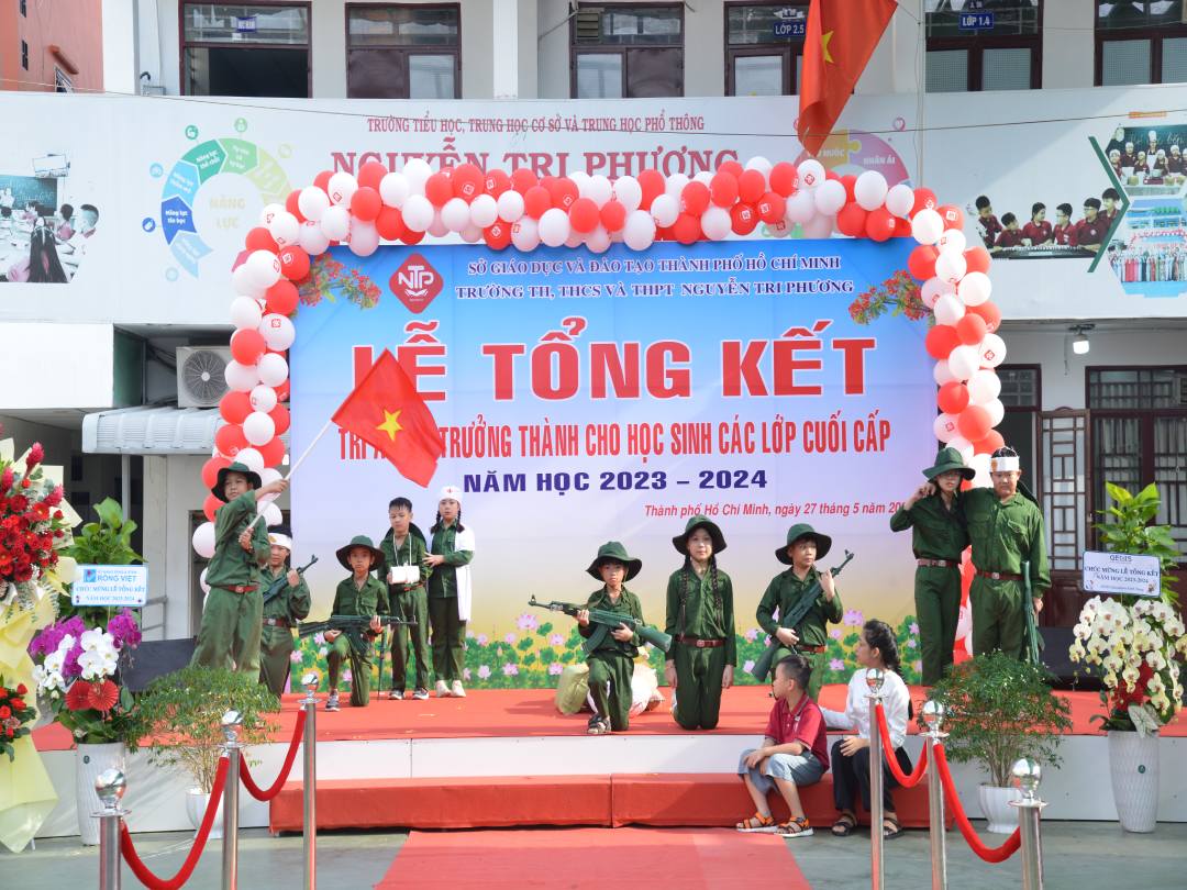 le tong ket nam hoc 2023 2024 4