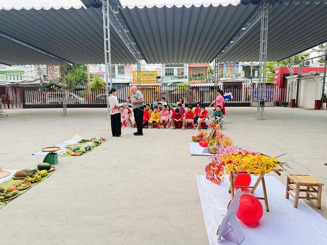 cho xuan trong gio hoc tieng anh 1